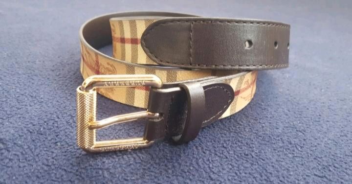 Burberry Designer Gürtel / Belt  90 in Köln