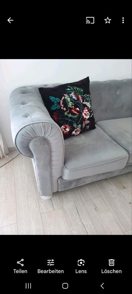 Sofa in grau wegen Umzug zu verkaufen in Würzburg