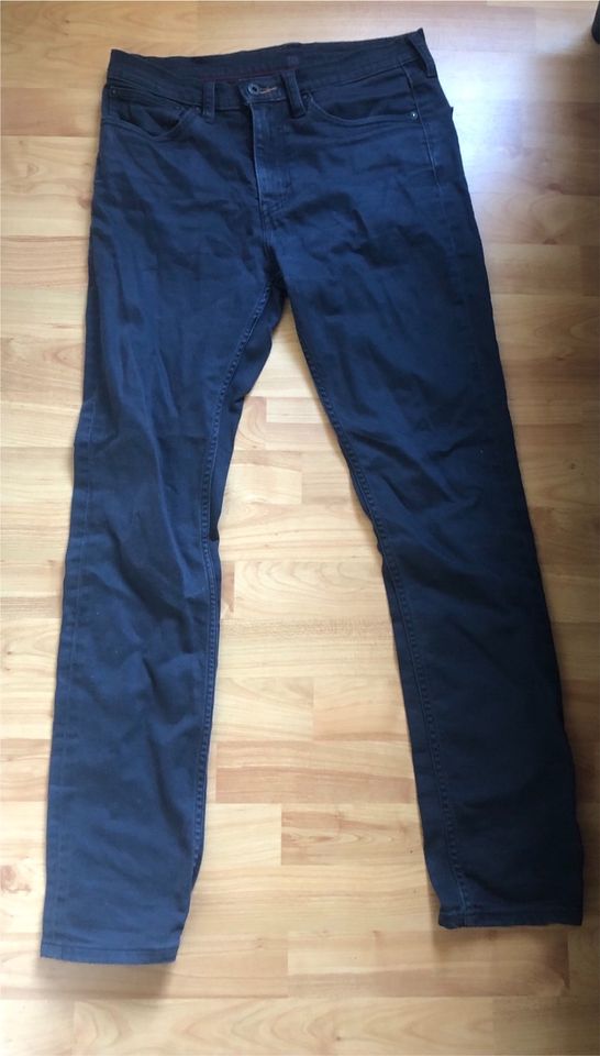 Levi’s Jeans Blau 31 in Leipzig