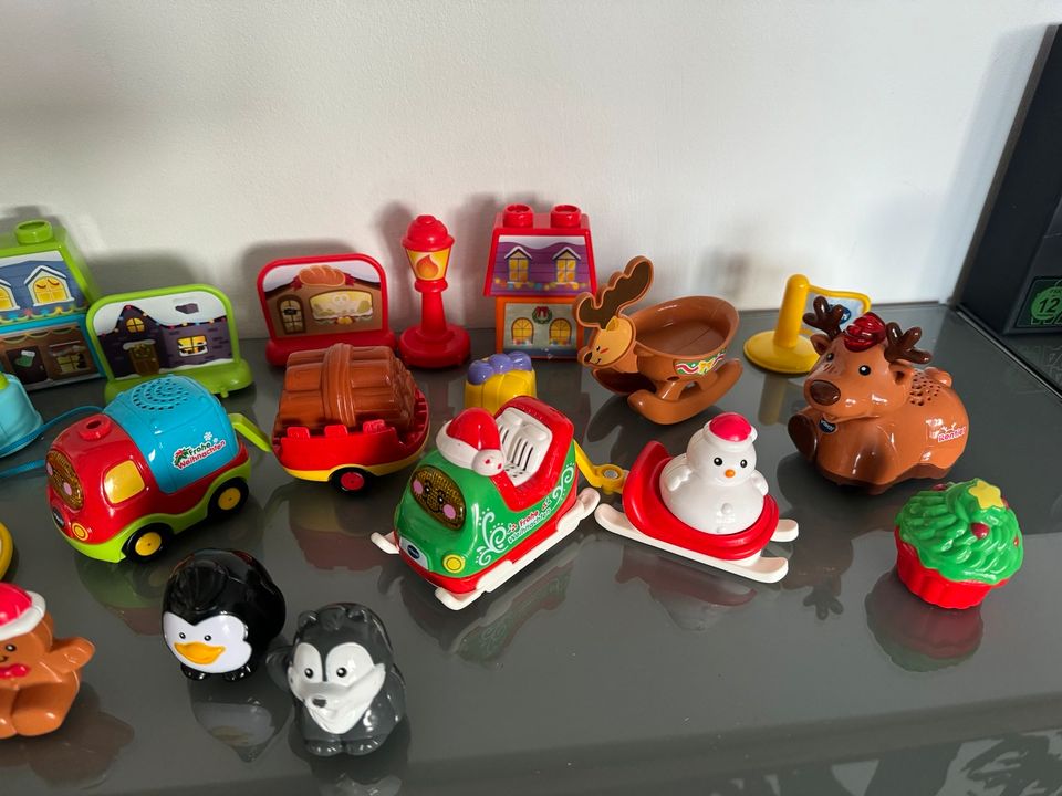 Vtech Auto Weihnachten Schlitten Rentier usw. Set in Berlin - Steglitz, Baby Spielzeug gebraucht kaufen