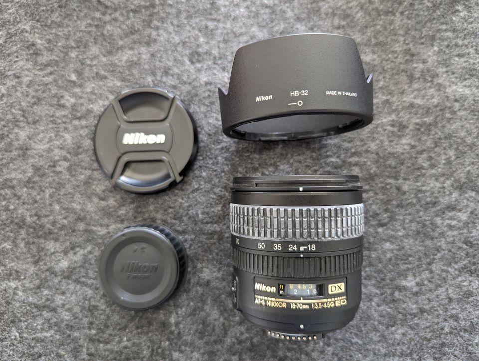 Nikon AF-S DX 18-70mm 3.5-4.5G ED mit OVP in sehr gutem Zustand in Winsen (Luhe)