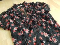 Damenbluse, Kurzarm Bluse, Rüschen, Blümchen, schwarz, Gr. 34 Hessen - Heppenheim (Bergstraße) Vorschau