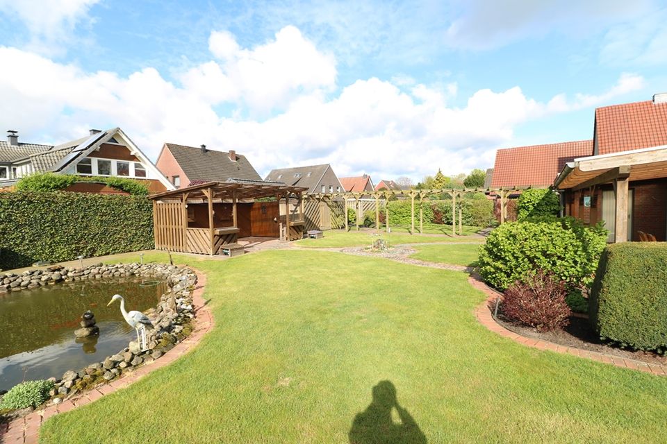 Topgepflegtes, teilausgebautes Wohnhaus mit Keller und Garagenanbau sowie schönem Garten in Cloppenburg