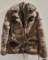 Khujo Damen Jacke, Parker, Gr M, Camouflage, Winterjacke, wie neu Kreis Pinneberg - Wedel Vorschau