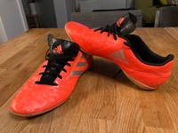 Adidas Hallenfussball Fußball Hallenschuhe Gr.44 Sachsen - Riesa Vorschau