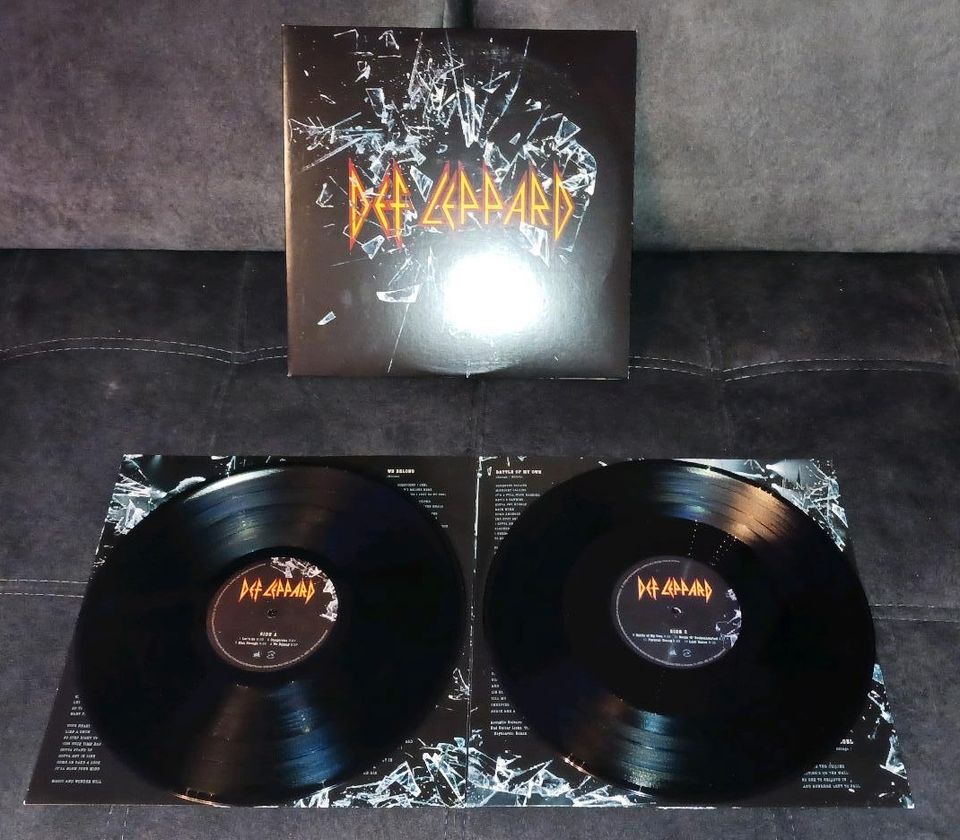 Def Leppard - Def Leppard Black Vinyl LP in Duisburg