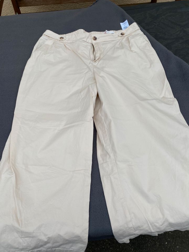 Tolle S.Oliver Culotte leicht beige Gr. 44/46 NP 80 Euro in Bonn