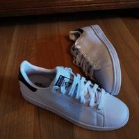 Adidas Stan Smith Sneaker | Weiß Schwarz | EU44 | Neu Hessen - Kelkheim Vorschau