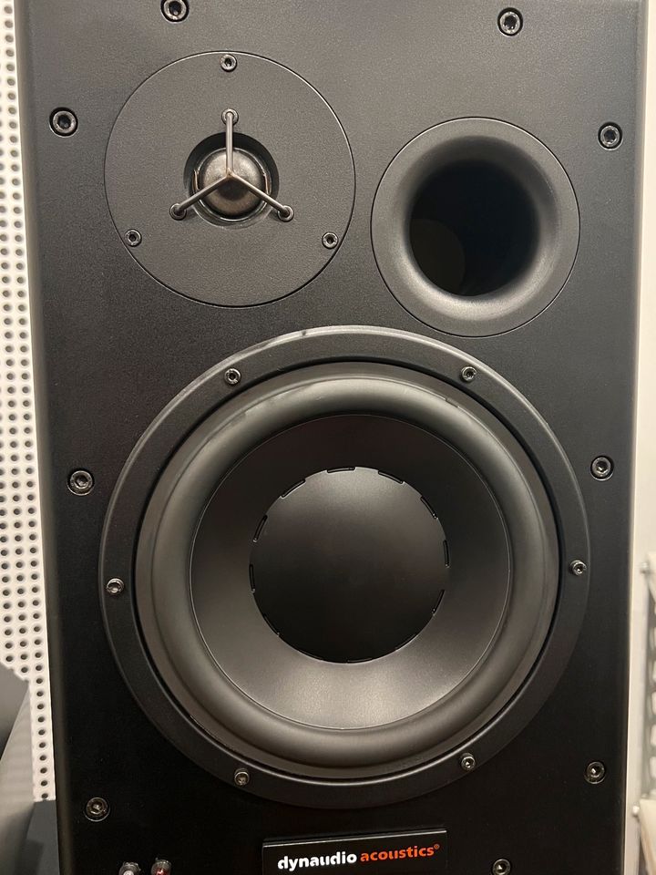 Dynaudio Acoustics BM15A Paar. Studio Monitore in Grafschaft