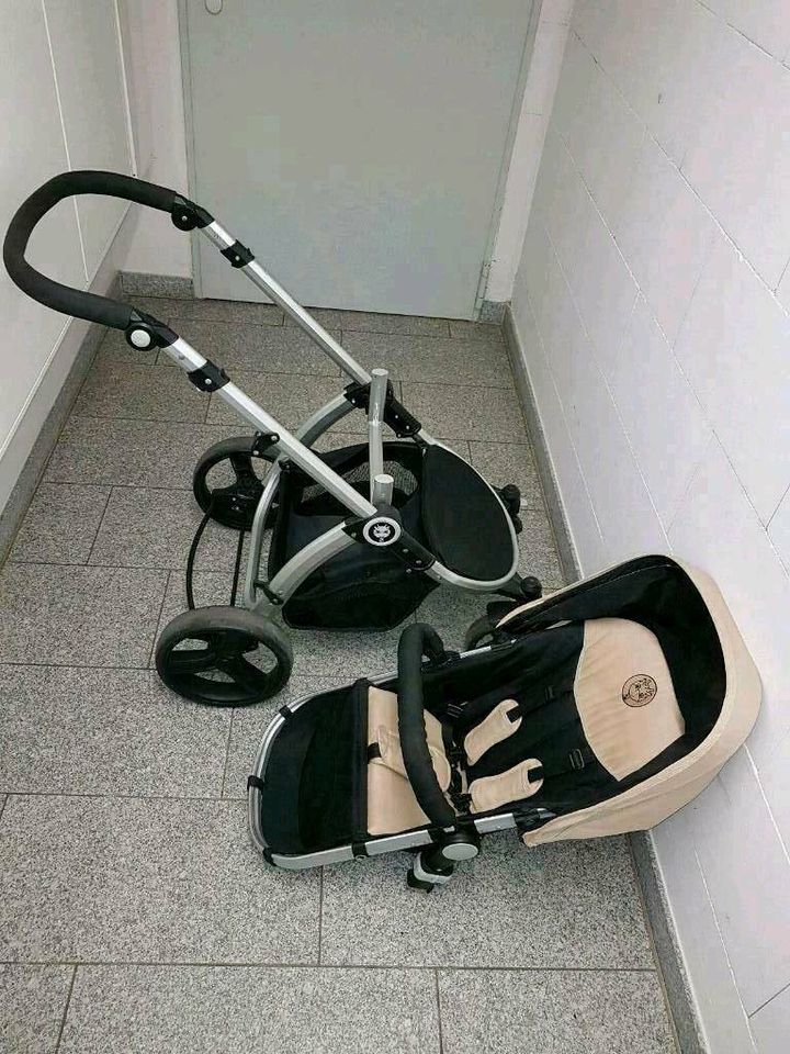 Kinderwagen Sportwagen mit tragbar Babywanne in Filderstadt