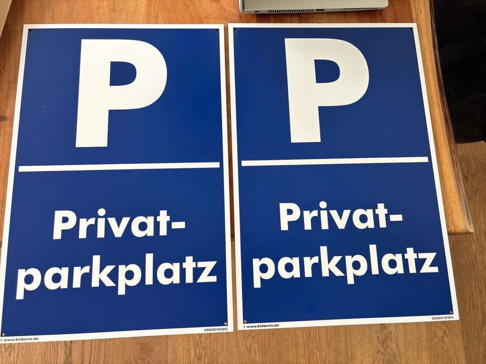 2 Parkplatz-Schilder (neu) in Bonn