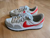 Nike Air Schuhe, Sneaker, Gr. 42 Baden-Württemberg - Hockenheim Vorschau