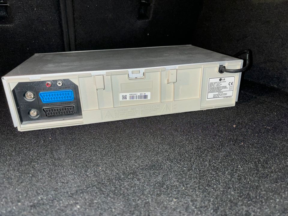 LG Videorecorder LG LV 4747 mit Orginallferbedienung in Dorsten