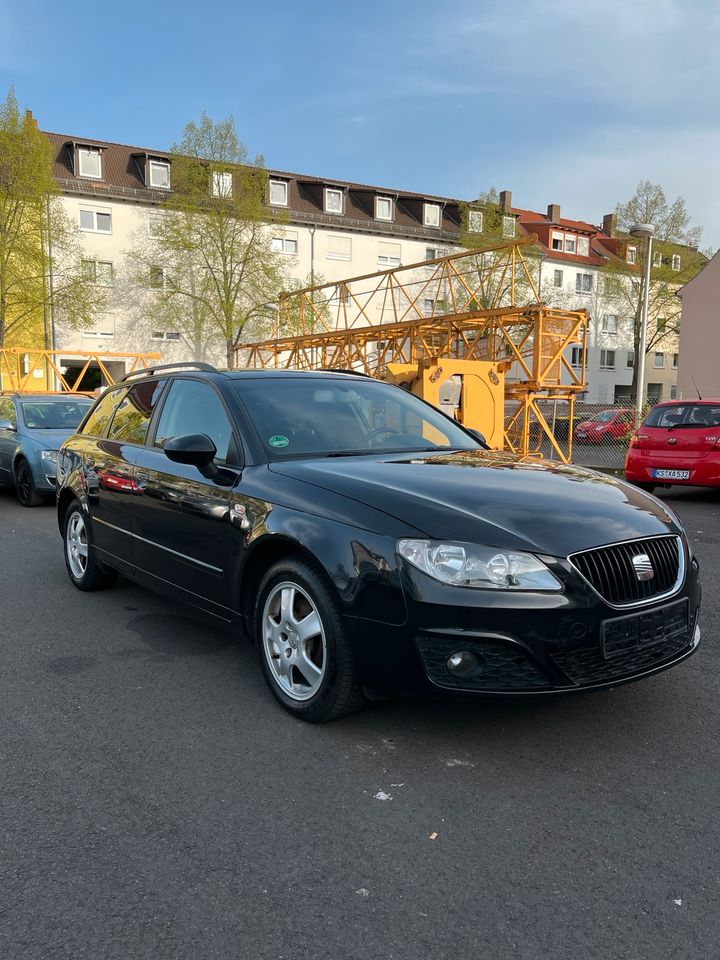 Seat Exeo Automatik 2.0 TDI / Tüv neu in Kassel