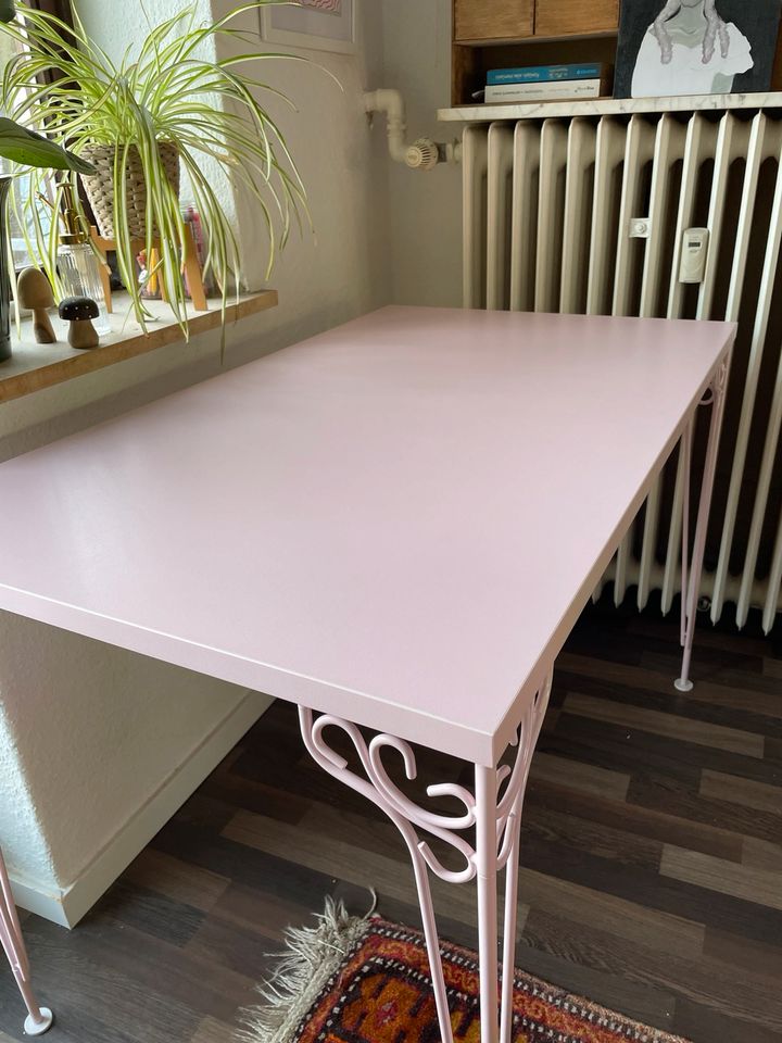 Schreibtisch/Esstisch rosa in Bremen