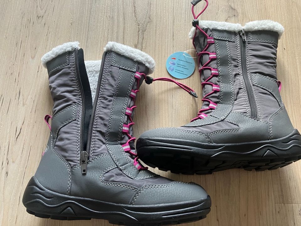 Mädchen Stiefel Lico neu grau pink Fell in Leipzig