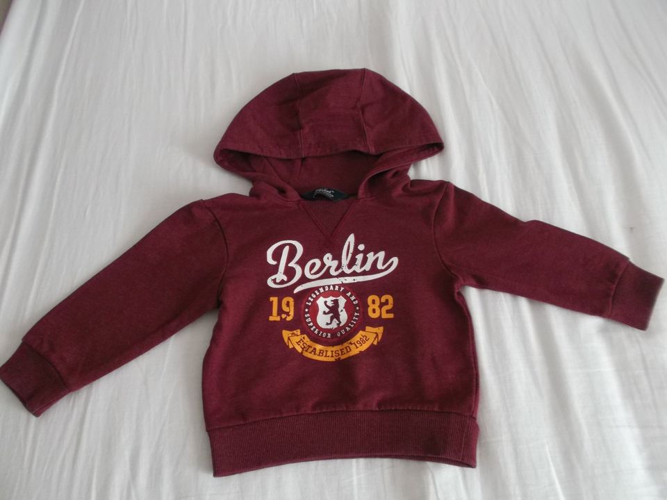 Pullover Gr. 86, pro Stück 3,00 € in Röbel