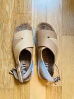 Camper Sandalen 100% Leder Korksohle Größe 37 Ökoschuhe München - Maxvorstadt Vorschau