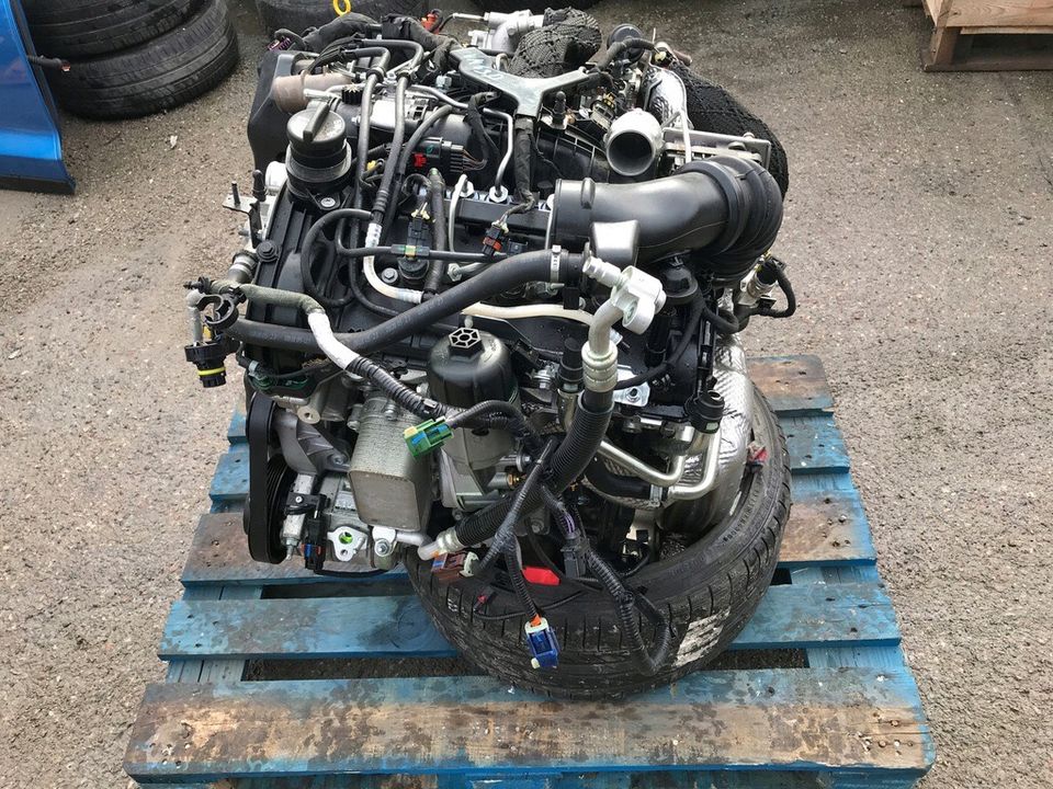 Motor Jeep Grand Cherokee 3.0 CRD VM63D VM44D 250PS 5tkm Komplett in Berlin