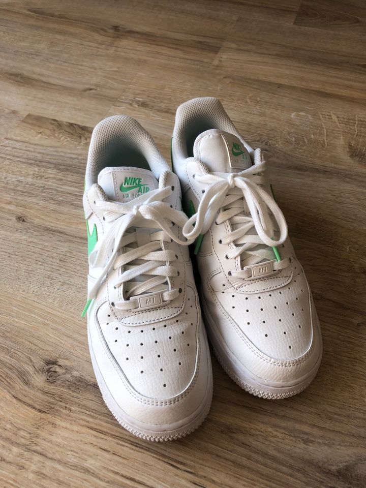 Nike air Force 1 weiß grün in Hamm