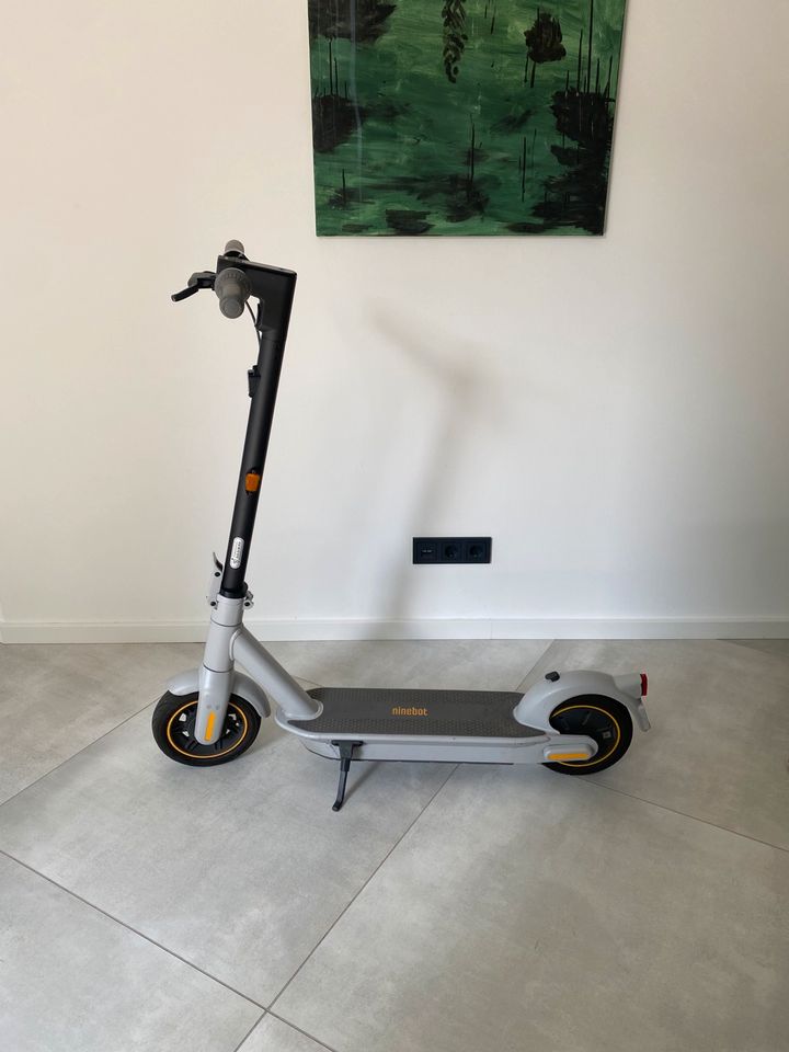 E Scooter Ninebot MAX G30LD in Bremen