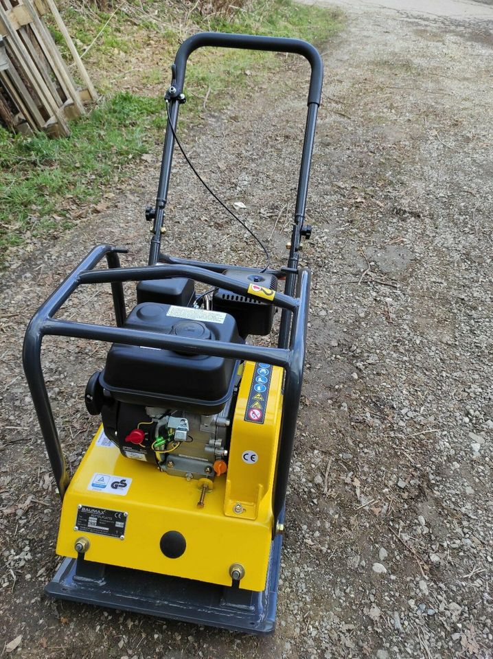 Baggerarbeiten, Bagger, Minibagger, Bobcat & mehr zu vermieten.. in Kempten