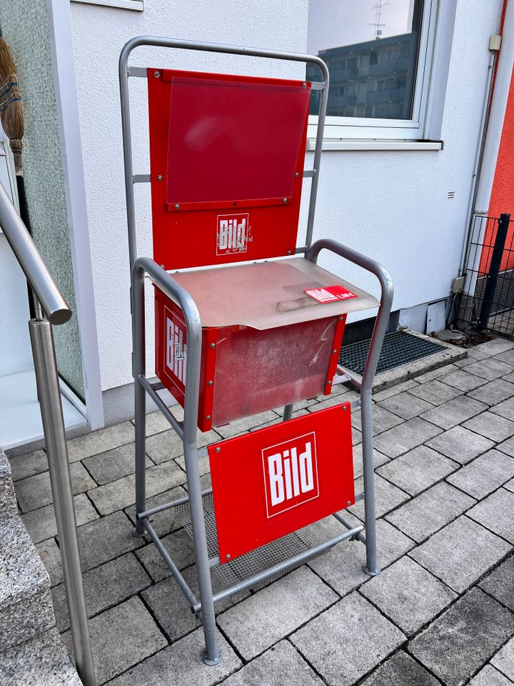 BILD Zeitungskasten in Puchheim