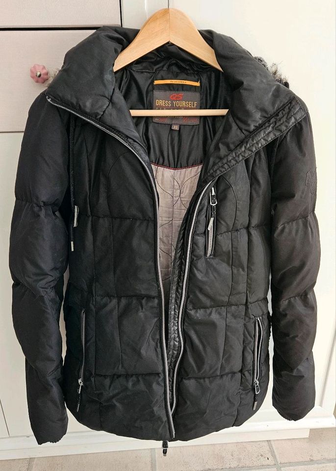 S. Oliver Damen Winterjacke Größe XS in Erzhausen