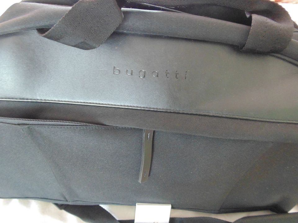 Sport/Reisetasche von Bugatti - neu in Berlin