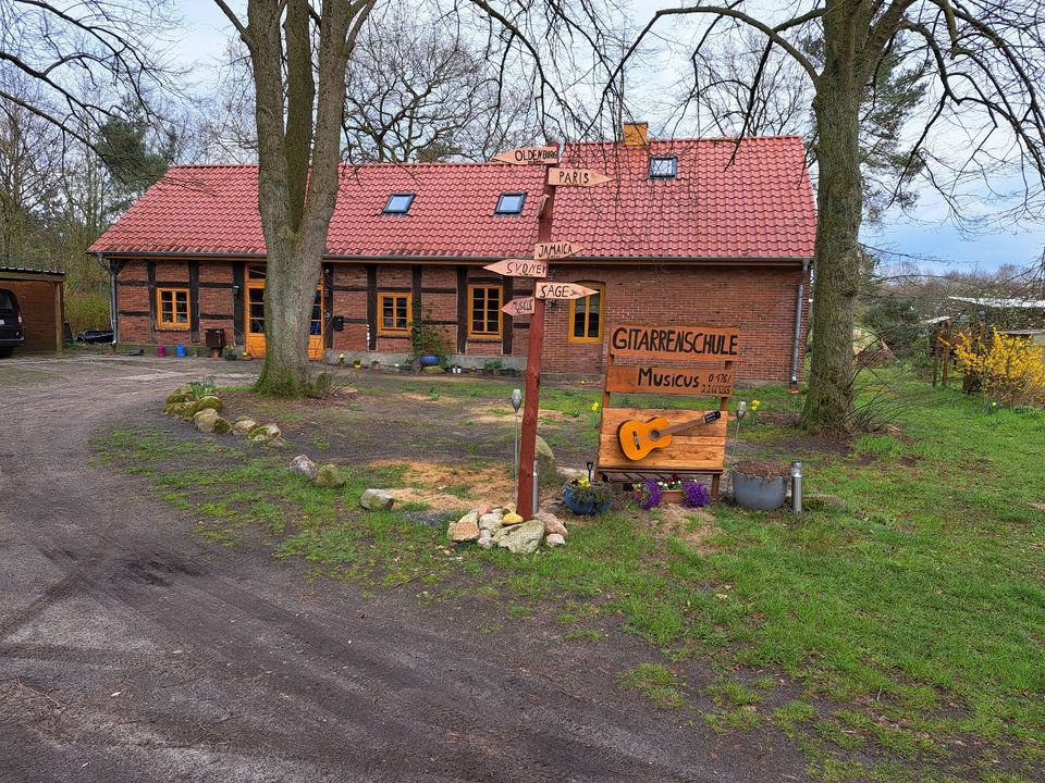 Top Gitarrenunterricht im Landkreis Oldenburg in Großenkneten