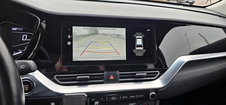 Kia Niro Spirit*1,6 GDI*Navi*Leder*Bj 12.2021*Automatik - in Halle