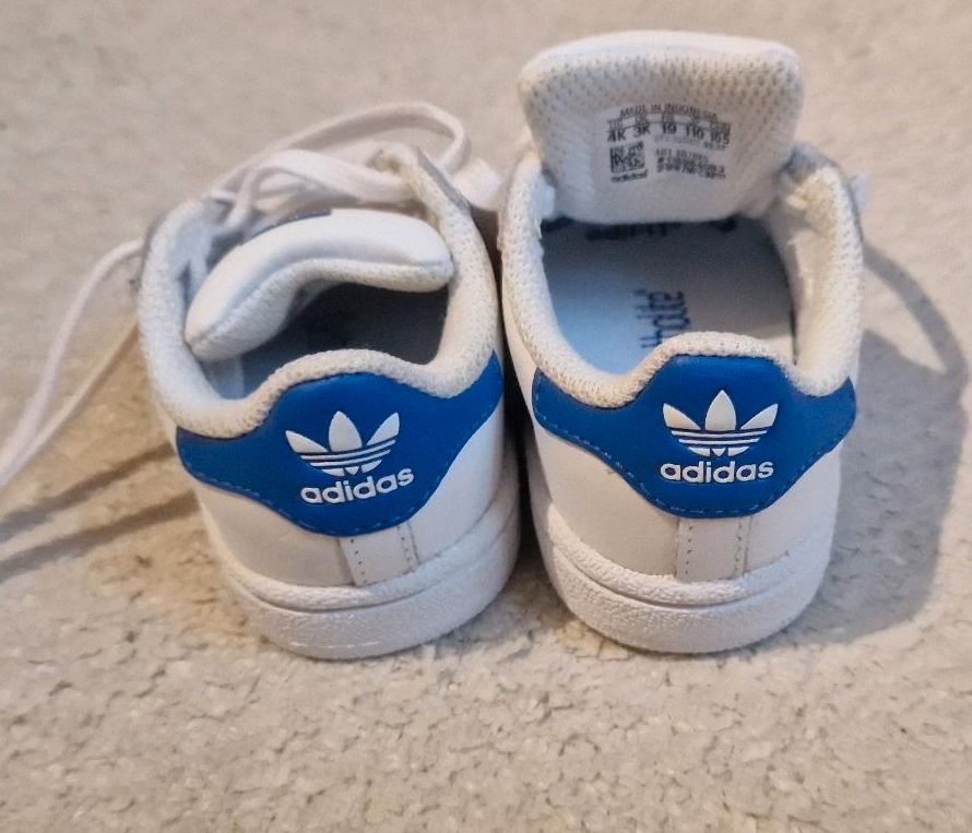 adidas Sneaker Babyschuhe weiß neu ungetragen Superstar Ortholite in Sentrup