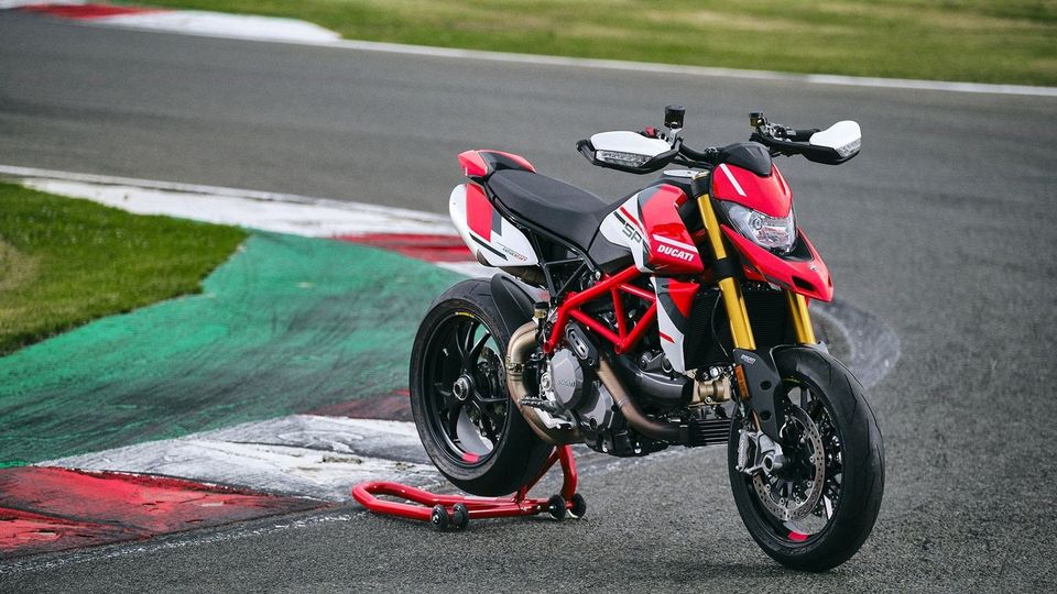 Ducati Hypermotard 950 SP auch als Basis oder RVE in Hennstedt