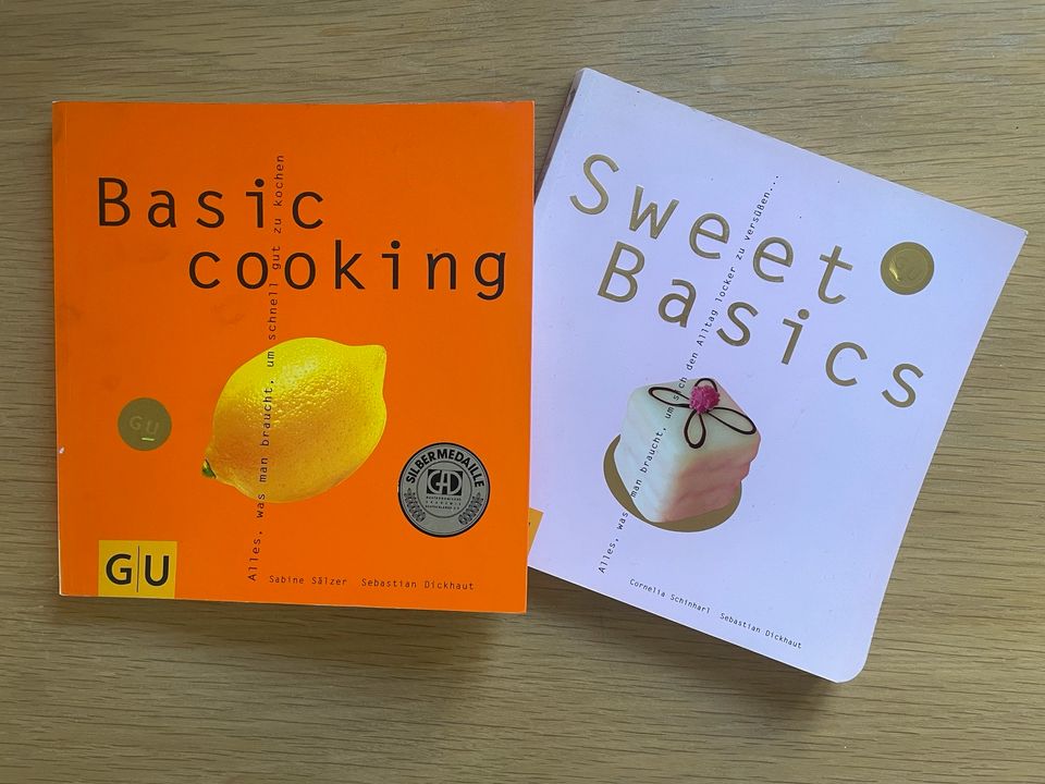 Kochbuch Basic cooking und Sweet Basics in München