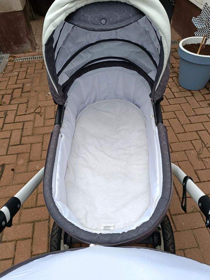 Kinderwagen zu Verkaufen in Köthen (Anhalt)