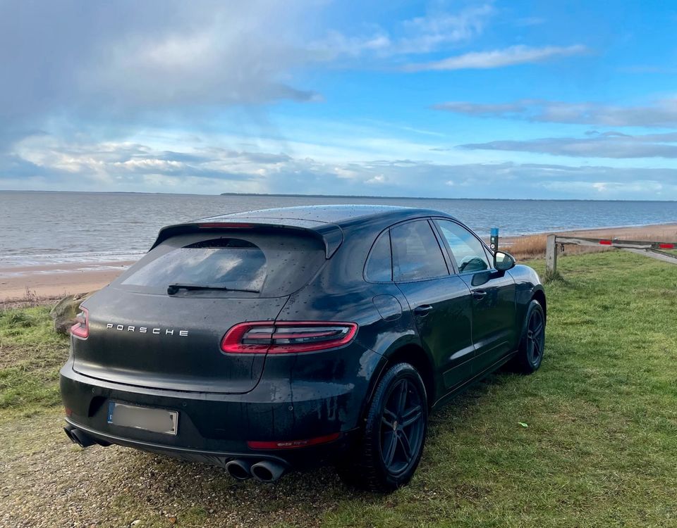 Tausch Porsche Macan Turbo, Approved Garantie, Sport Chrono in Darmstadt