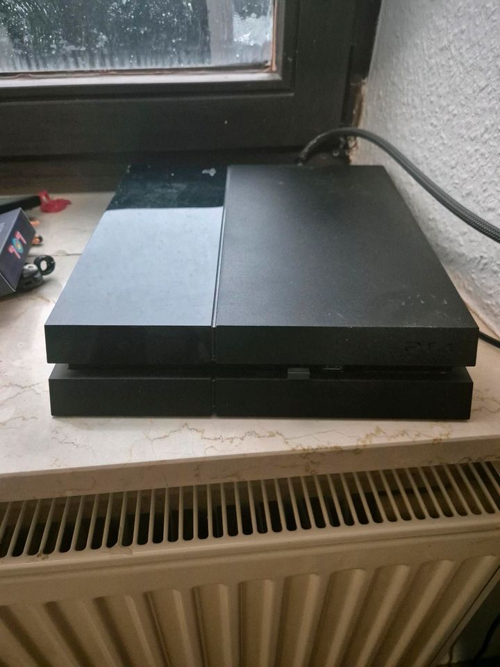 Ps4 mit vielen Spielen in Bernburg (Saale)