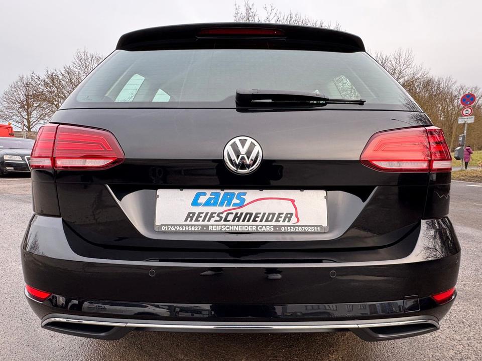 Volkswagen Golf VII Variant*Highline*1 Hand*Navi*DSG*LED* in Schweinfurt