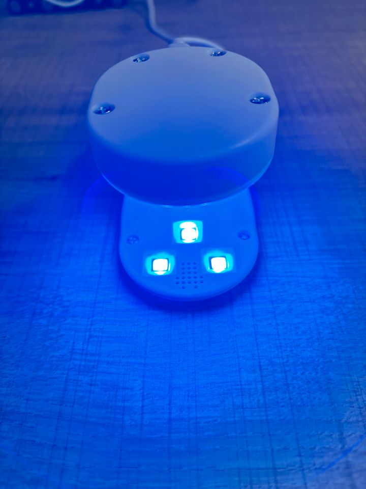 Mini Nagel UV Lampe LED Nagellampe Trockner Gel Nagellack SEHRGUT in Baar-Ebenhausen