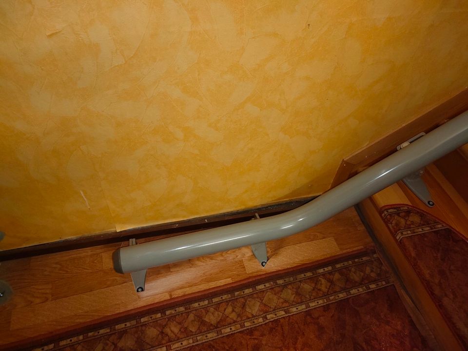 Treppenlift, Treppenfahrstuhl TKE S200 Stairlift in Sundhagen