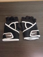 Nike Fitness Handschuhe Gr. L neu Bayern - Altusried Vorschau