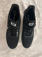 Nike (run) West - Höchst Vorschau