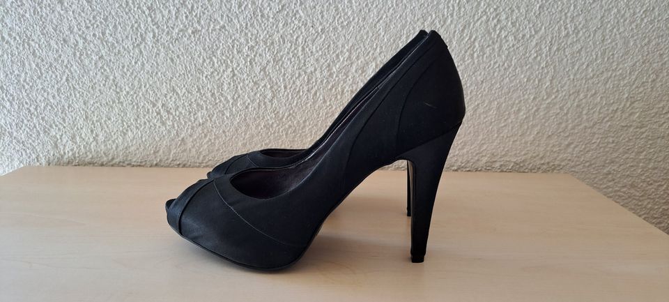 Nine West Peeptoes, Gr. 41,5, sehr sexy (UVP € 122,00) in Berlin