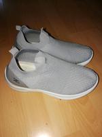 Sport Schuhe gr 41 Niedersachsen - Bergen Vorschau