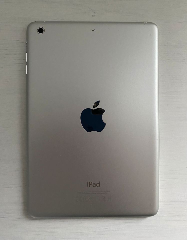  Apple iPad Mini 2 32GB  in Eichwalde