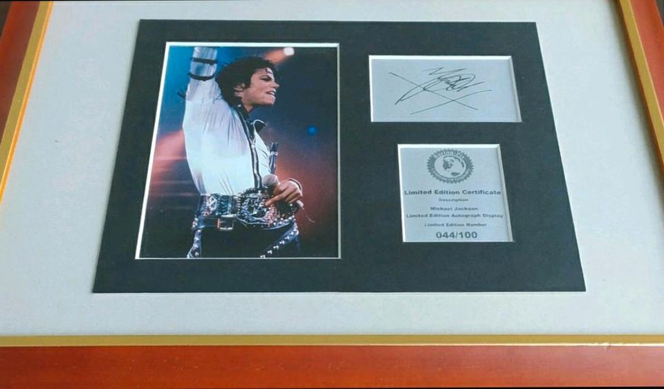 Michael Jackson Autogramm Display Bild Limited Edition NO.044/100 in Pforzheim