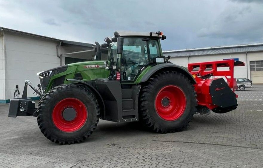 Forstschutz FENDT 942 Vario und 930 933 936 939 942, 9er Serie in Schmallenberg