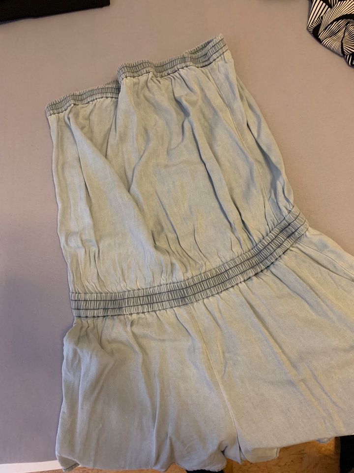 Jumpsuit / Einteiler kurz Gr M in Aichtal