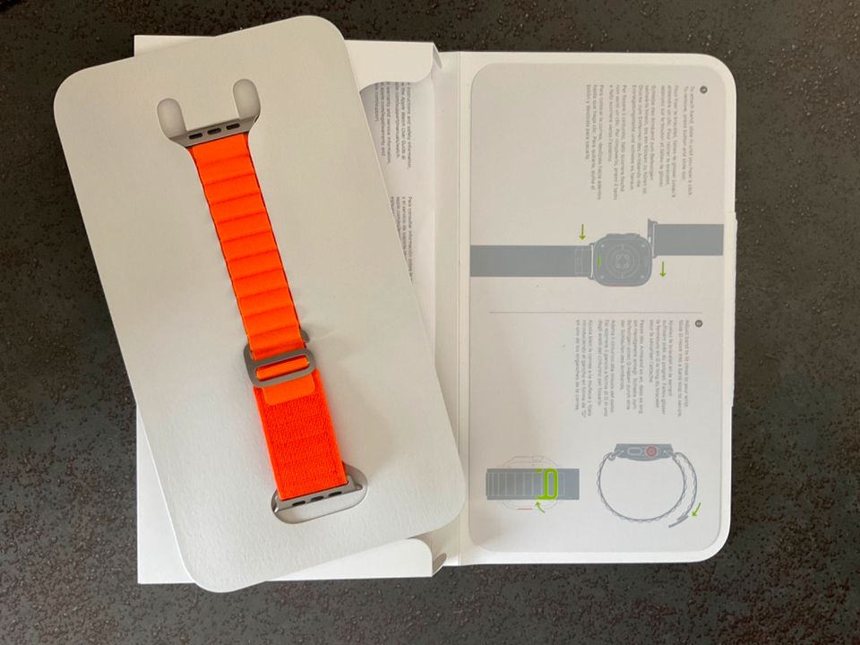 Apple Watch Armband Loop orange in Hagen