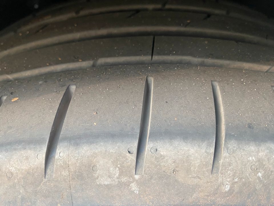 Sommerreifen Hankook 255/45R19 neuwertig! Nur 100km gefahren. in Berlin